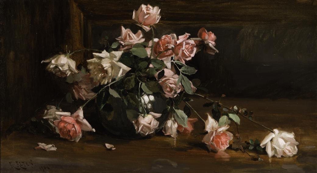 Dark background and table with white and pink roses.