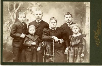 Untitled (Portrait of a Family of Six)