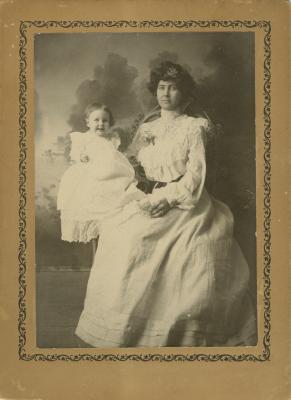 Untitled (Portrait of Ellen Broadhead and Daughter Erma)