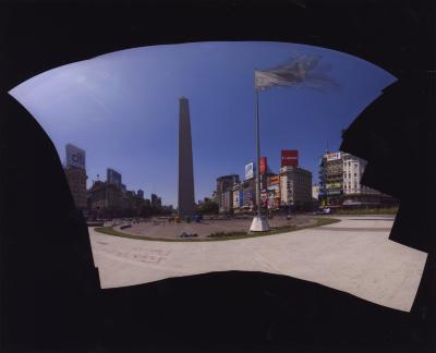 Jirones- Obelisco (Tatters- Obelisk)